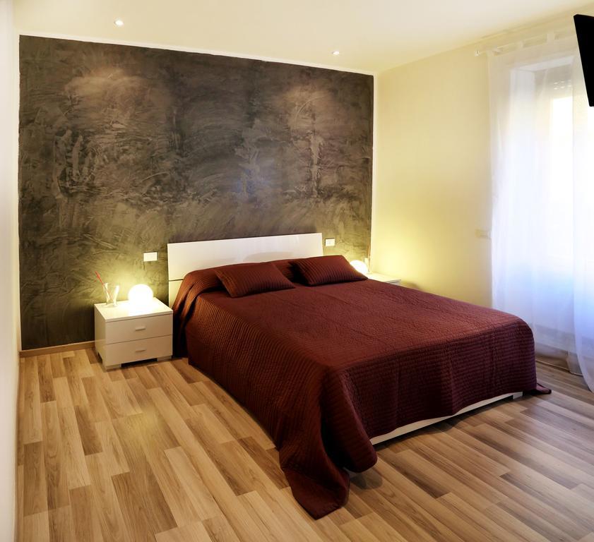 Guest House Roma Habitación foto
